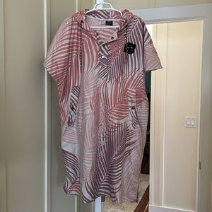 Slowtide changing poncho size S-M NEW!